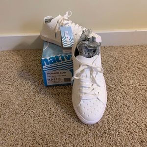 White Native Monaco sneaker sz 6.5